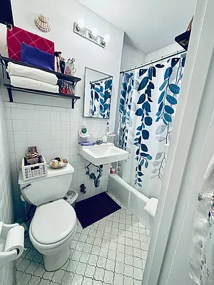 Rented by Voro NYC | media 10