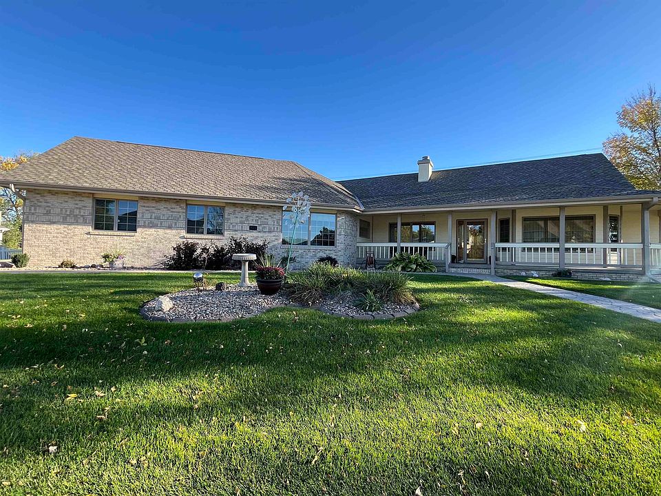 1st image of 825 Madden Rd