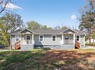510 S 12th St #B, Bessemer City, NC 28016
