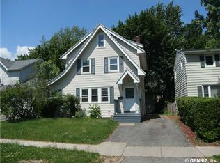 77 Eastview Ave, Irondequoit, NY 14609