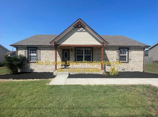 131 Thacker Dr, Portland, TN 37148
