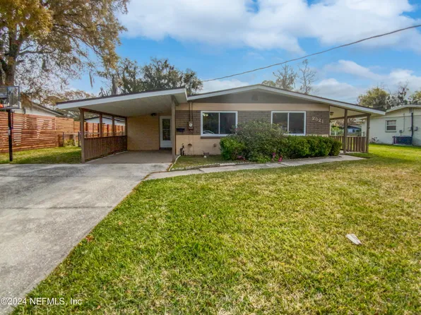 2821 LORAN Drive W, Jacksonville, FL 32216