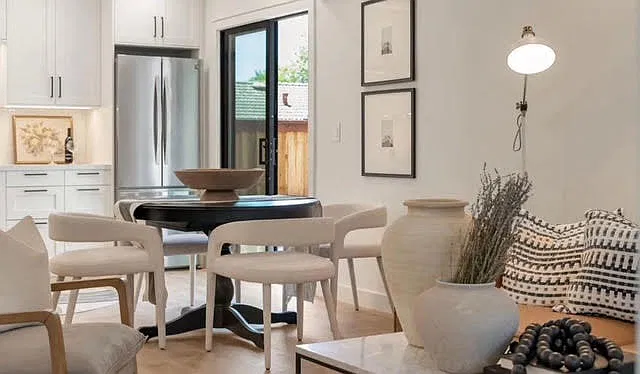 2 bed, 825 sqft, $2,950 — Photo 3