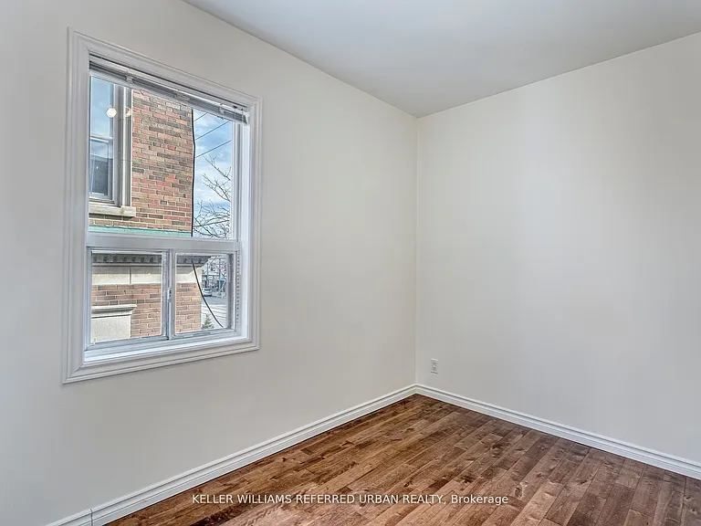 2976 Lake Shore Blvd W #2 — Photo 8