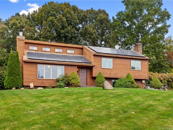607 Keeney Street, Manchester, CT 06040