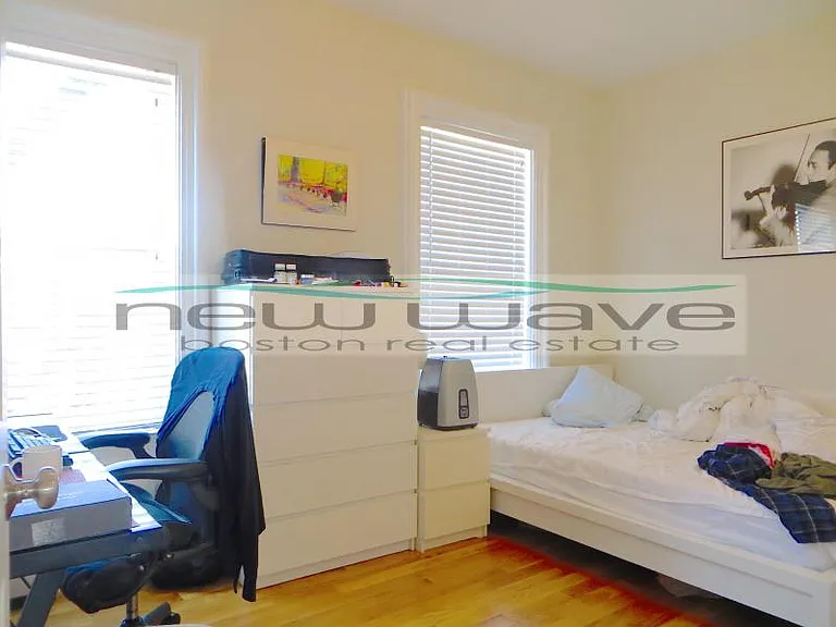 656 Massachusetts Ave #2 — Photo 8