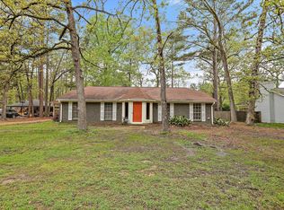 205 Swallow Dr, Brandon, MS 39047