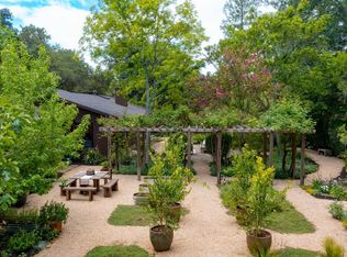 13700 Chalk Hill Rd, Healdsburg, CA 95448