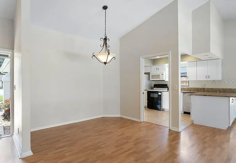 14014 Middleton Way — Photo 16