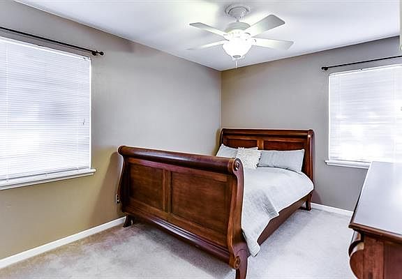 5th image of 421 Melrose Dr