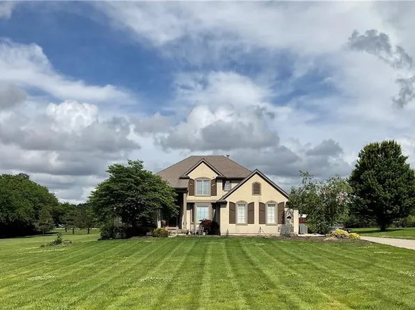 17317 S Wheatland Dr, Belton, MO 64012