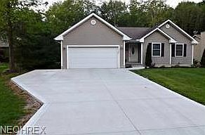 1st image of 2101 N Park Ln