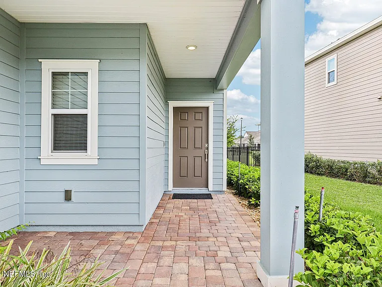 3956 Bloomfield Ct — Photo 4