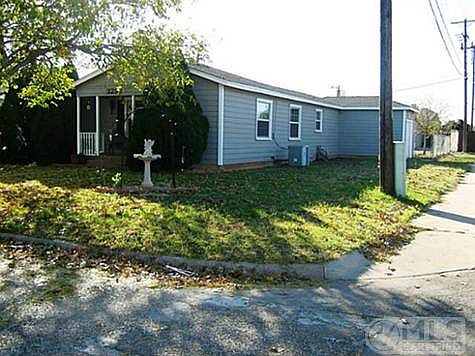 2nd image of 3297 College St