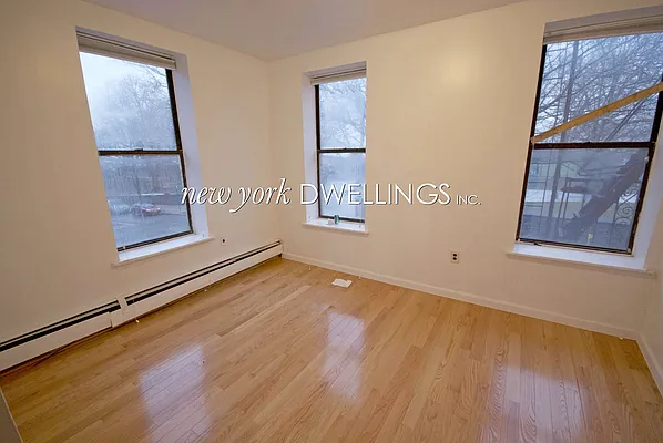 Rented by New York Dwellings LLC | media 3