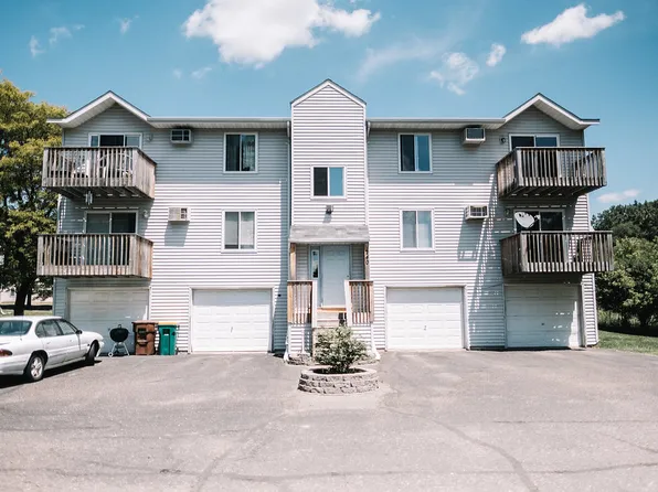 220 Hallam Ave S, Saint Paul, MN 55115