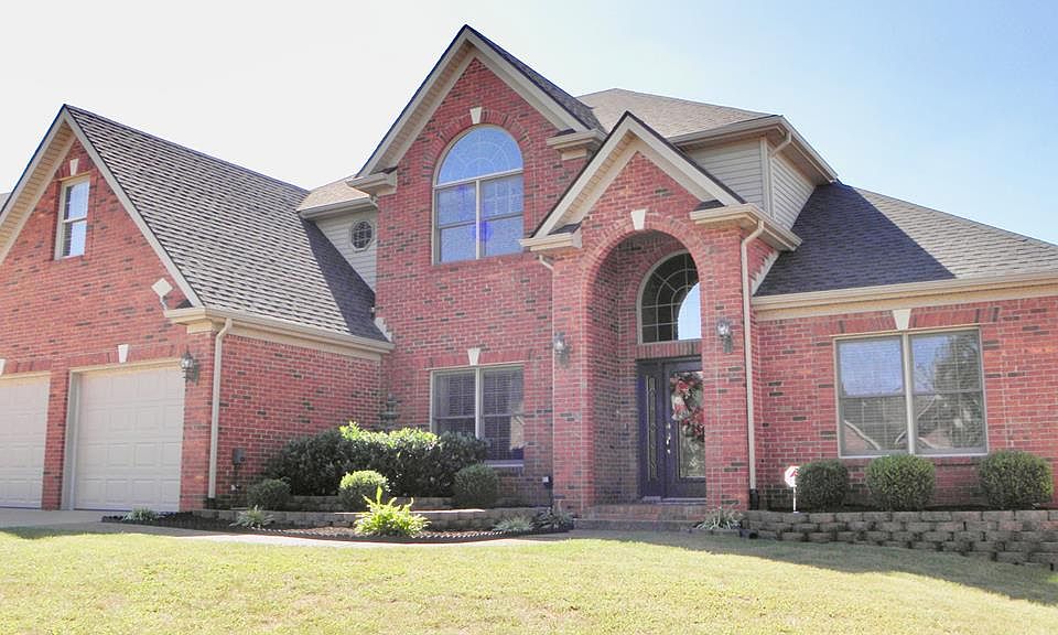 1st image of 2718 Trotters Ln