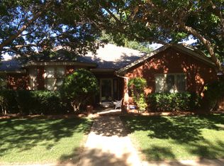 8205 Dover Ave, Lubbock, TX 79424
