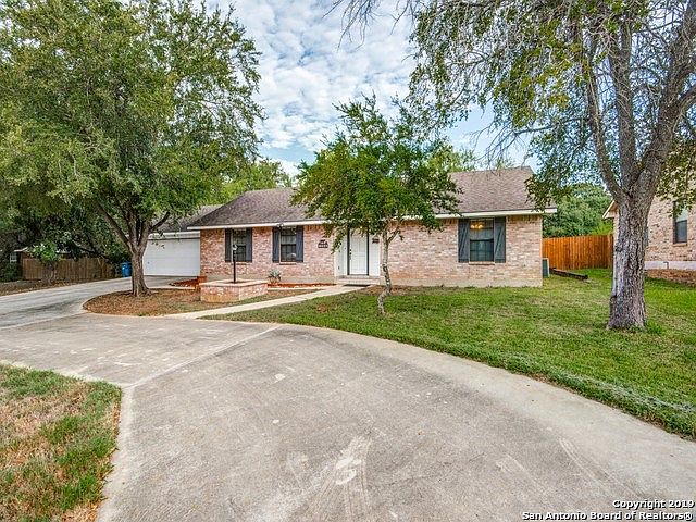 1st image of 1244 Oakcrest Dr
