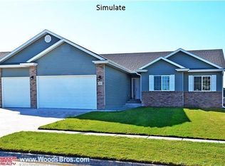 7261 Fuji Ln, Lincoln, NE 68516