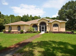 10048 Fox Squirrel Dr, New Port Richey, FL 34654