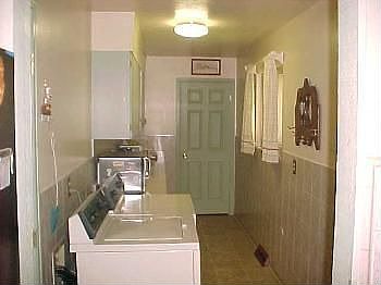 4th image of 51 Cornell Cir