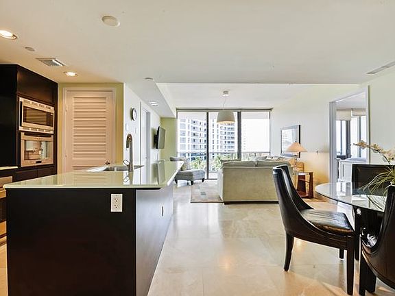 4th image of 5875 Collins Ave APT 803