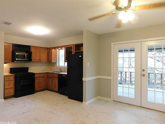 4th image of 10225 Raymond Dr