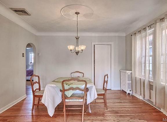 4th image of 5333 Mardel Ave