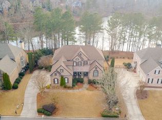 957 Kinghorn Dr NW, Kennesaw, GA 30152