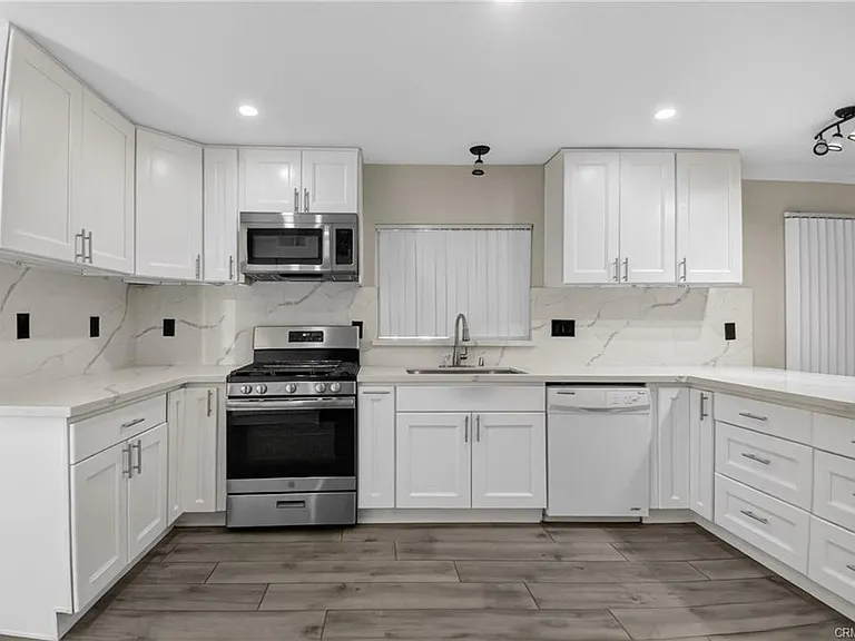 12771 Ponderosa Ranch Rd — Photo 29