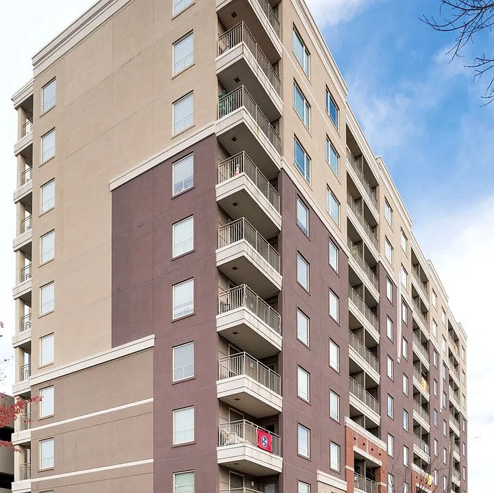 1735 Lake Ave #802