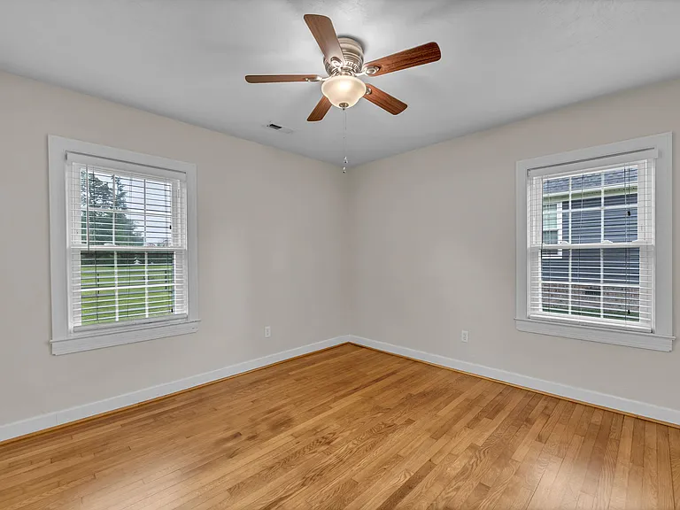 525 Dove Dr — Photo 23