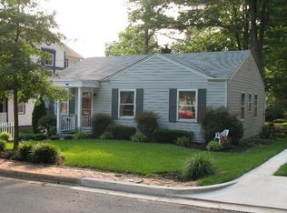 207 N Lee St, Falls Church, VA 22046