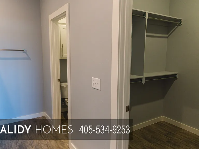 629 Remington Ave — Photo 28