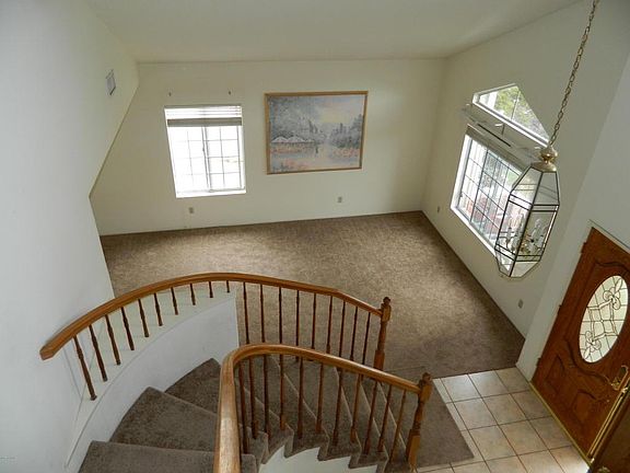 5th image of 705 Vista Coto Verde