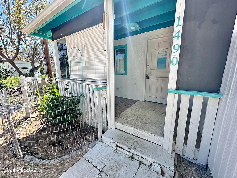 1490 N John Adams St — Photo 13