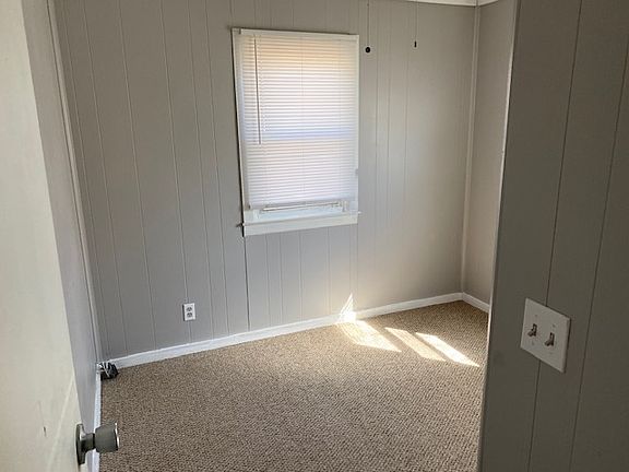 5th image of 11 Blossom Ave