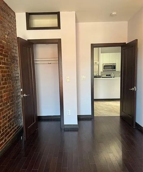 7305 Metropolitan Ave — Photo 8