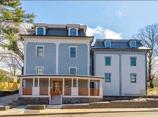 106 Forest Hills St #202, Jamaica Plain, MA 02130