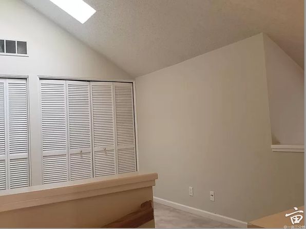 2100 Vista Del Mar