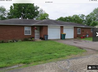293 W Pearl St, West Jefferson, OH 43162
