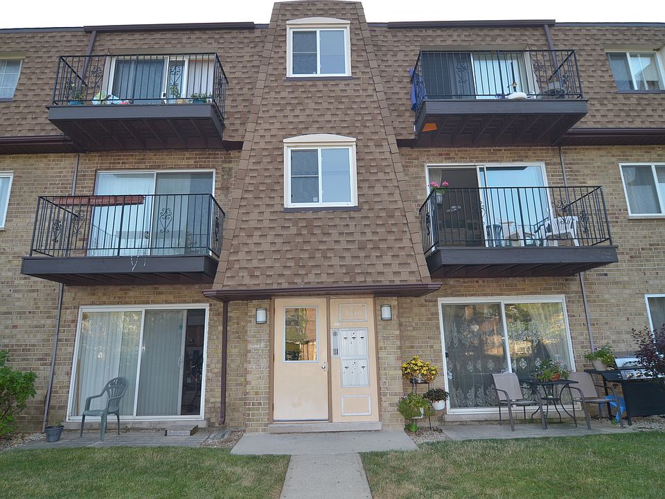 1st image of 9437 Bay Colony Dr APT 2S