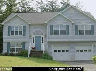 42 Melanie Hollow Ln, Fredericksburg, VA 22405