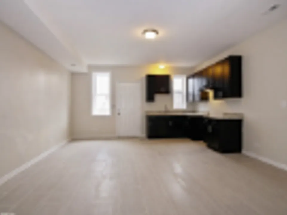 7311-13 S Stewart Ave
