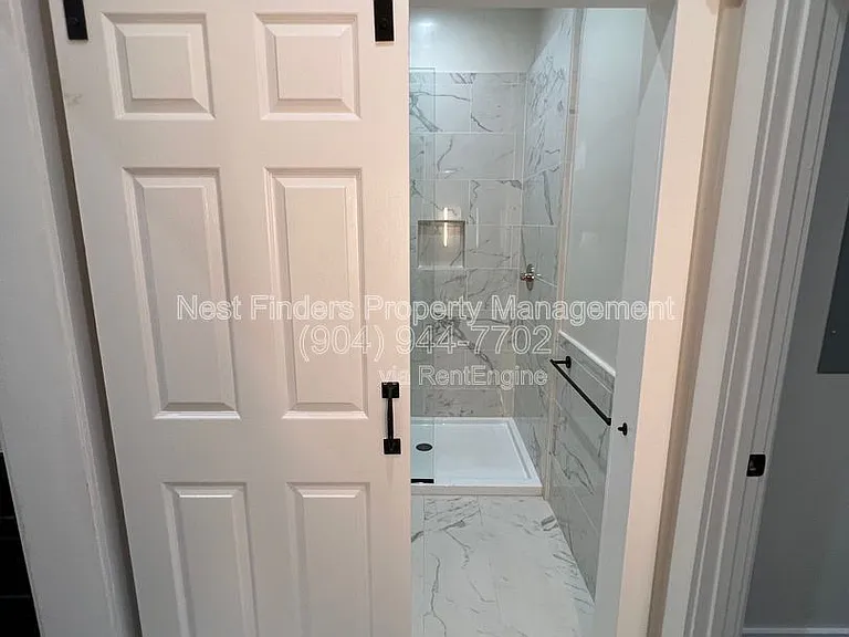 1541 Riverside Ave #2 — Photo 6