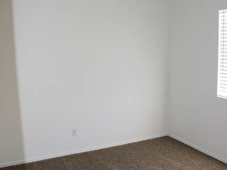 2568 W Tanner Ranch Rd — Photo 15