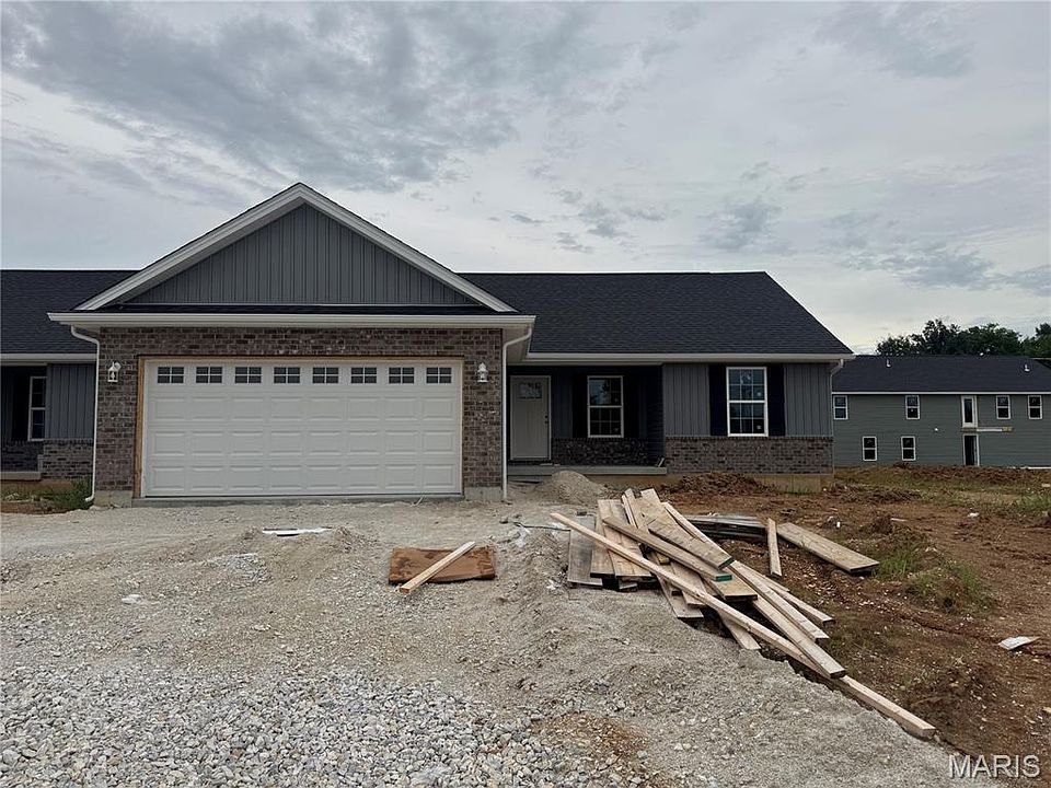 1st image of 112 Grindstone Ct