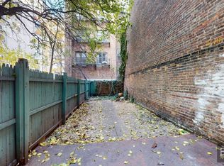 347 E 76th St APT 1C, New York, NY 10021