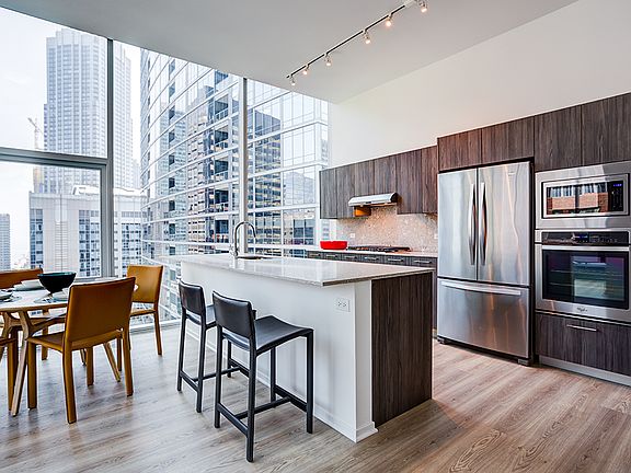 2nd image of 220 E Illinois St APT 2505